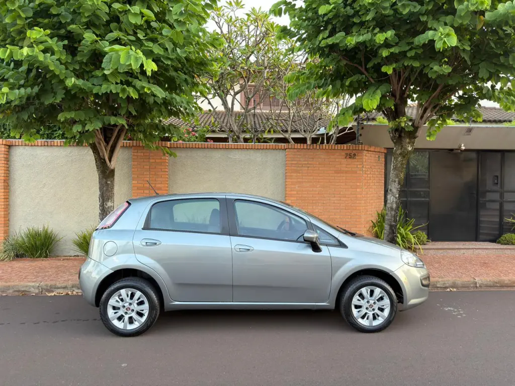 FIAT Punto - Foto