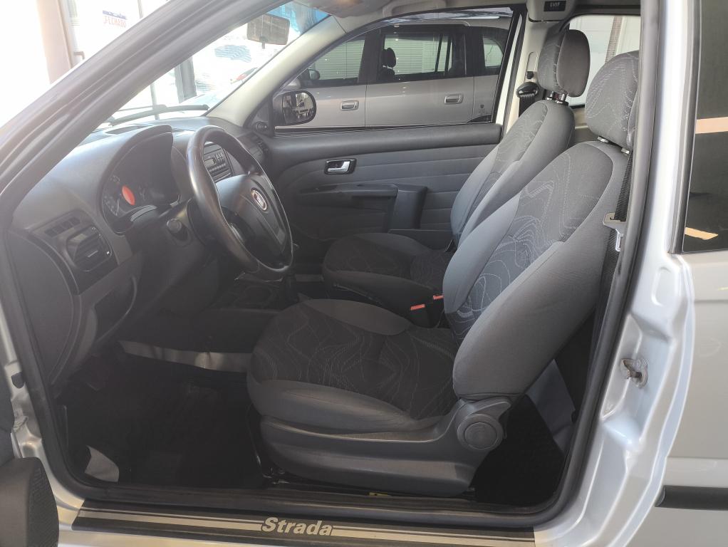 FIAT Strada - Foto