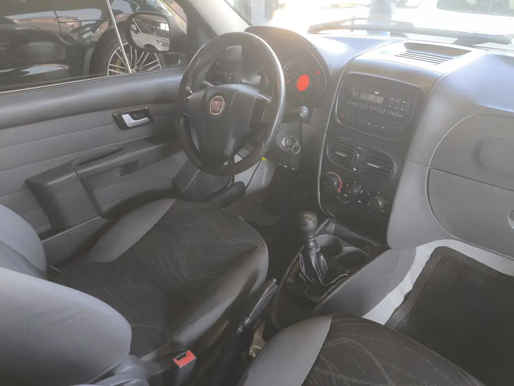 FIAT Strada - Foto