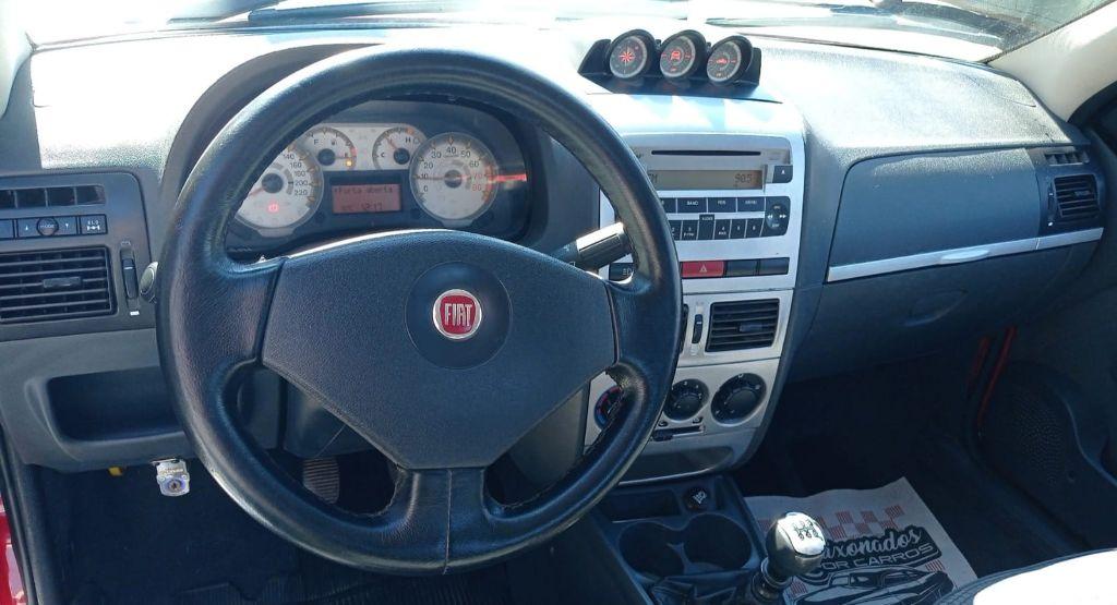 FIAT Strada - Foto