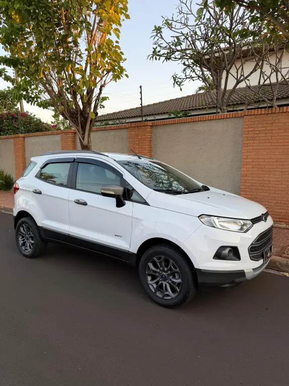 FORD Ecosport - Foto