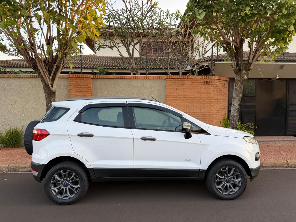 FORD Ecosport - Foto