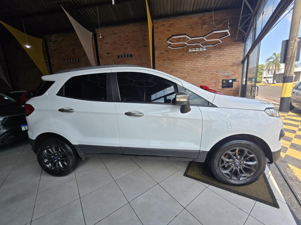 FORD Ecosport - Foto