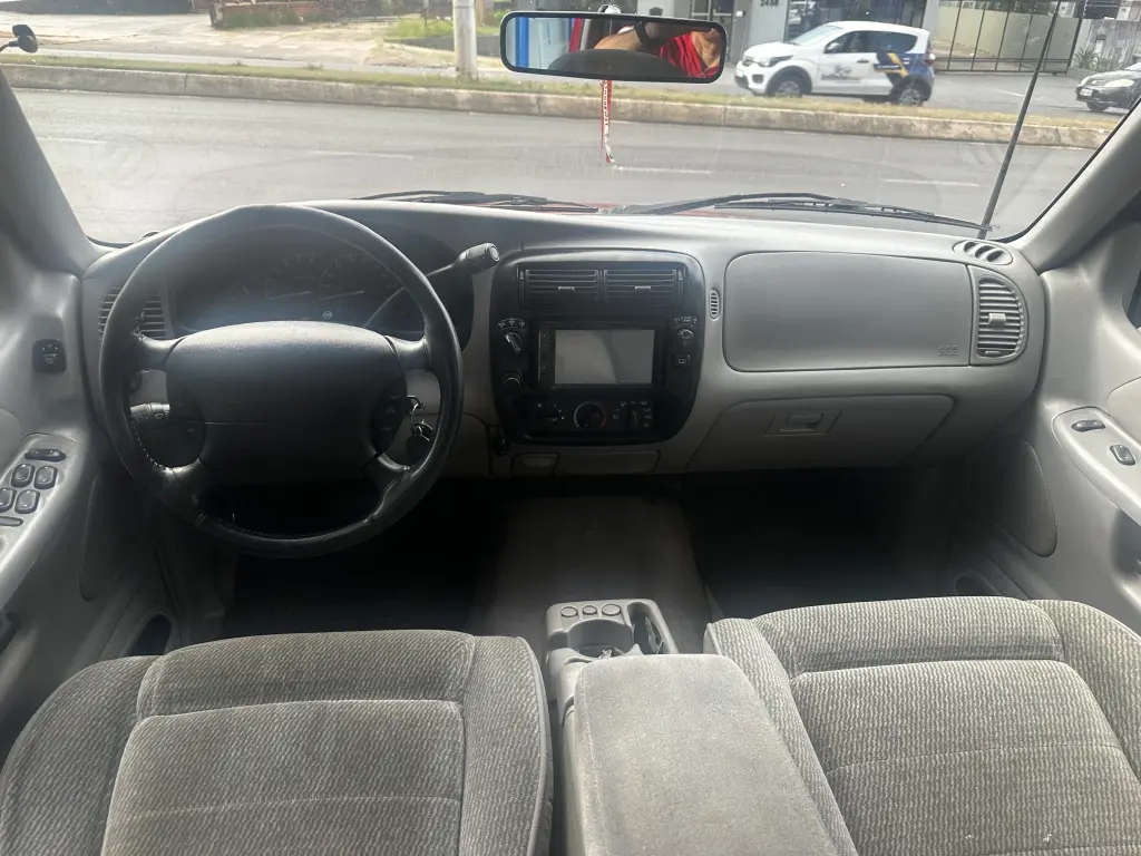 FORD Explorer - Foto