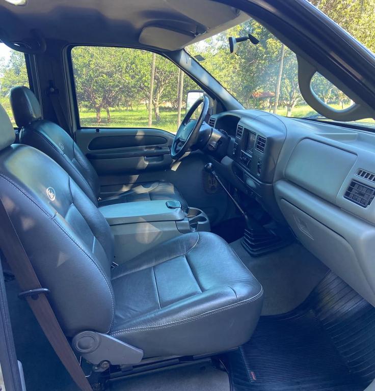 FORD F-250 - Foto