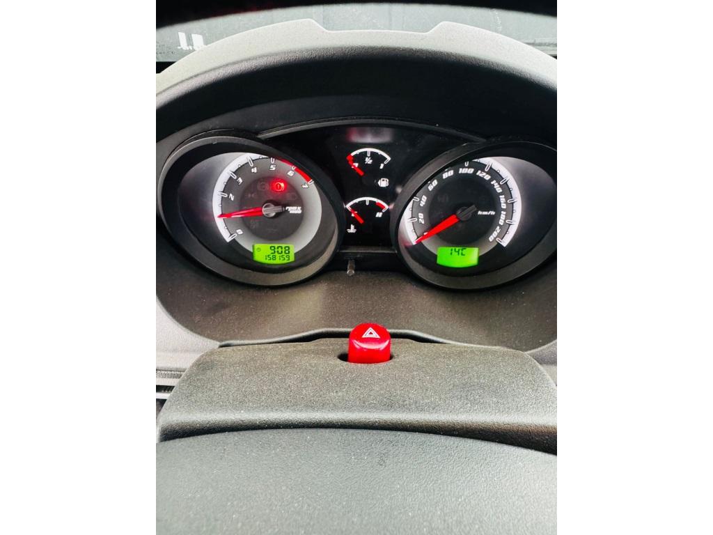 FORD Fiesta Hatch - Foto