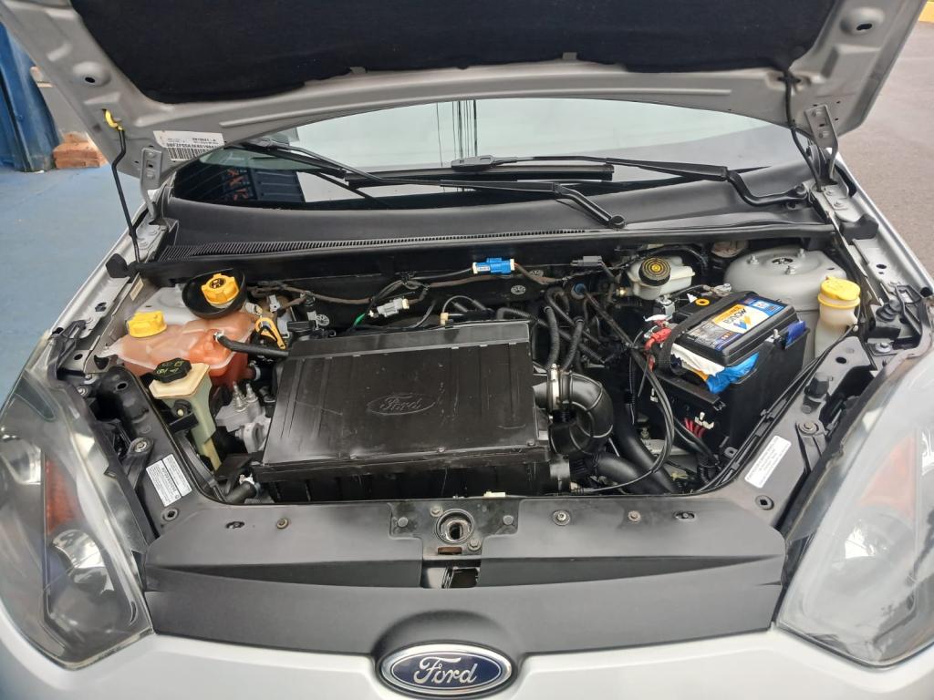 FORD Fiesta Hatch - Foto