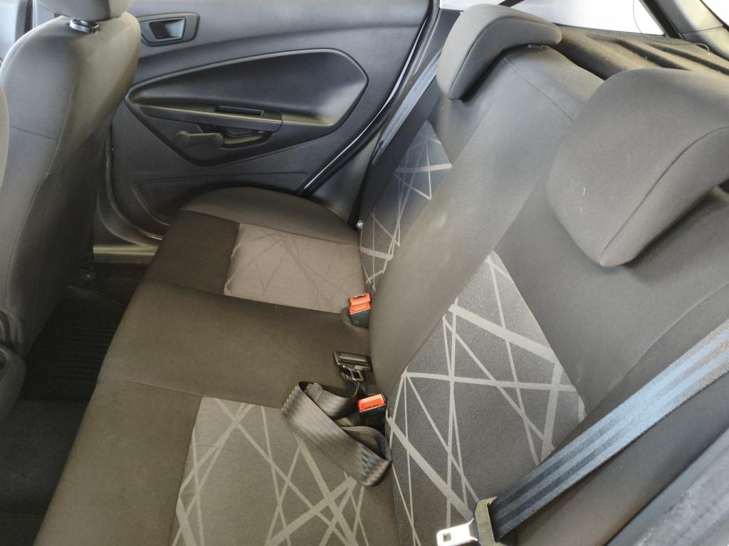 FORD Fiesta Hatch - Foto