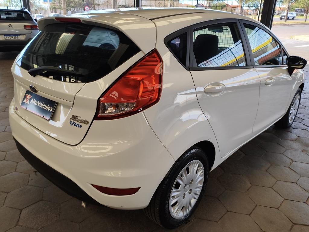 FORD Fiesta Hatch - Foto