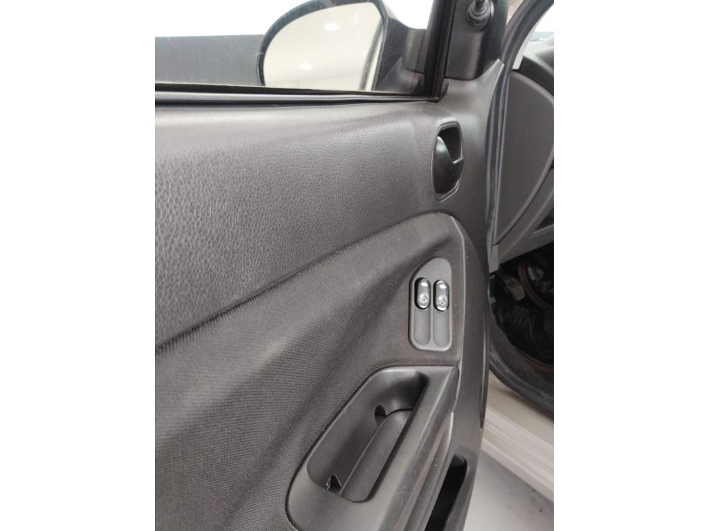 FORD Fiesta Hatch - Foto