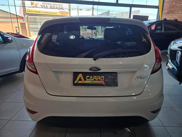 FORD Fiesta Hatch - Foto