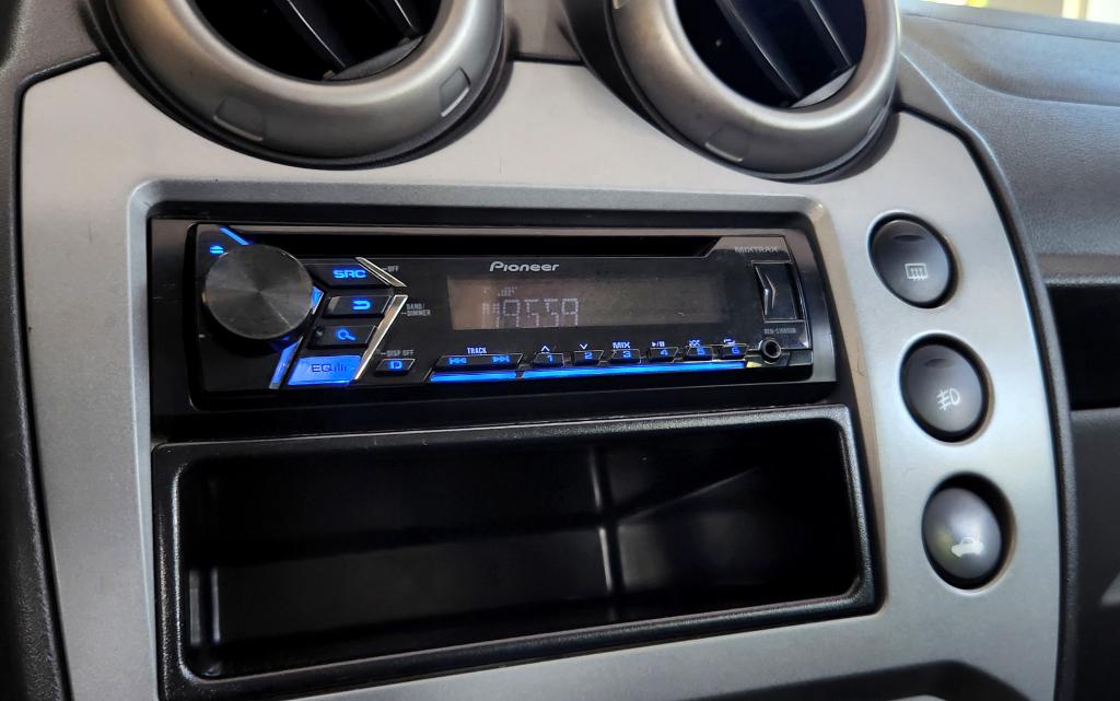 FORD Fiesta Hatch - Foto