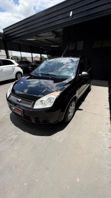 FORD Fiesta Hatch - Foto