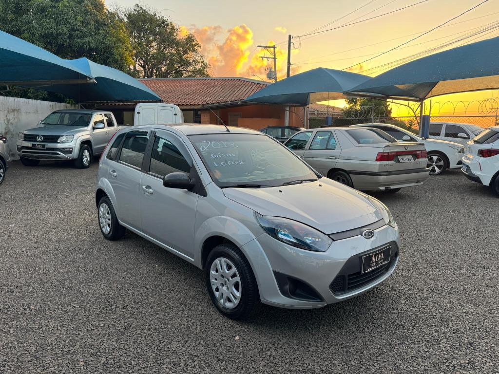 FORD Fiesta Hatch - Foto