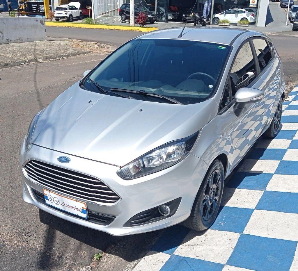 FORD Fiesta Hatch - Foto