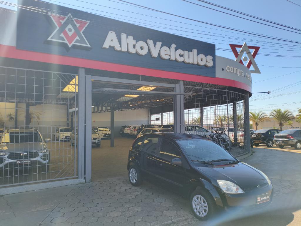 FORD Fiesta Hatch - Foto