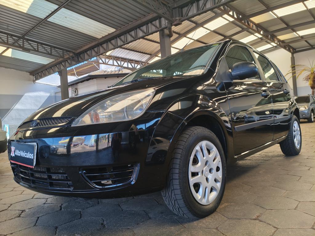 FORD Fiesta Hatch - Foto