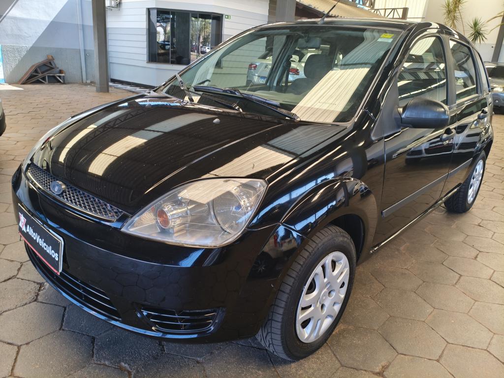 FORD Fiesta Hatch - Foto