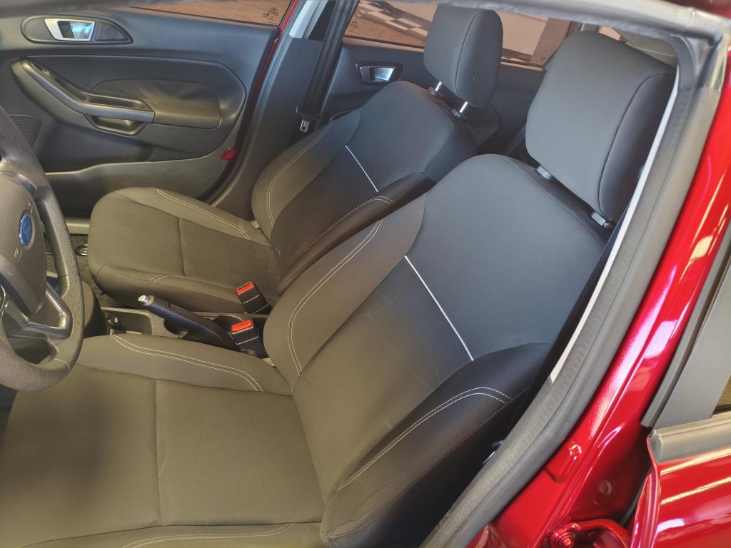 FORD Fiesta Hatch - Foto