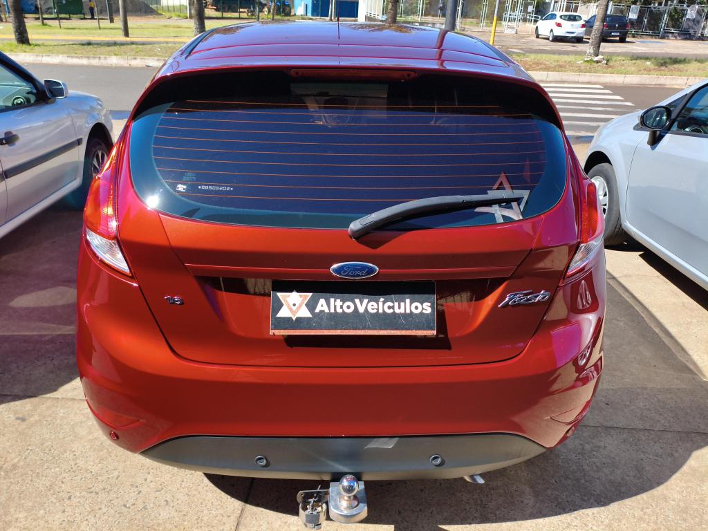 FORD Fiesta Hatch - Foto