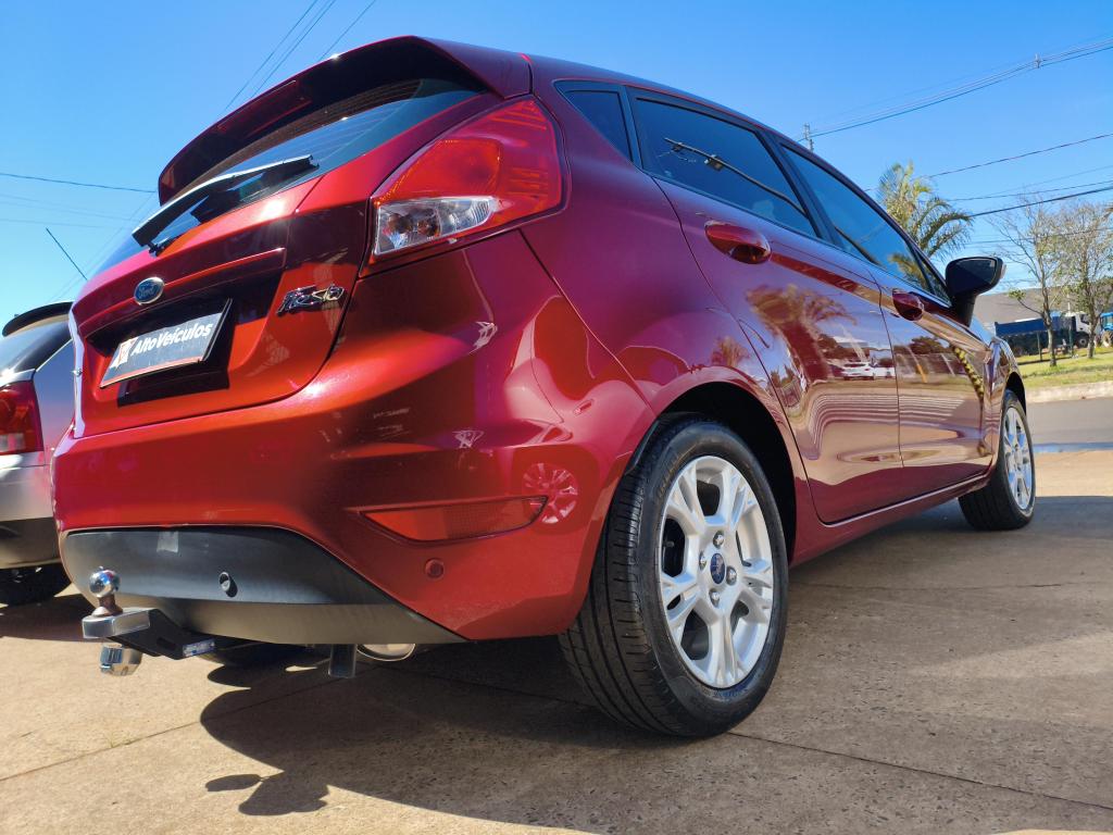 FORD Fiesta Hatch - Foto