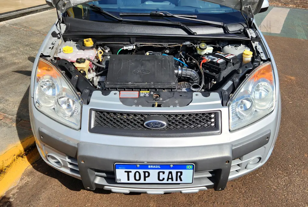 FORD Fiesta Hatch - Foto