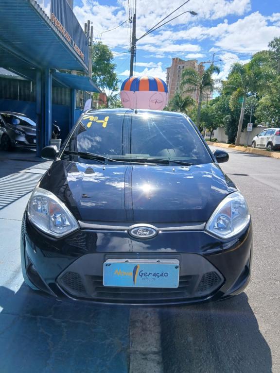 FORD Fiesta Hatch - Foto