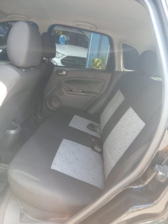 FORD Fiesta Hatch - Foto