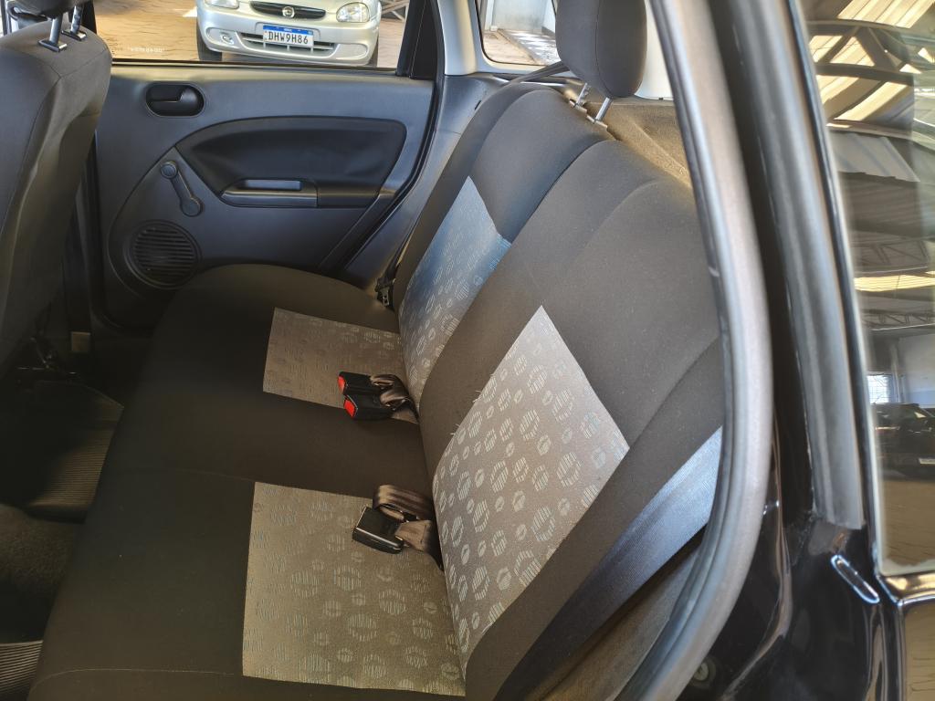 FORD Fiesta Hatch - Foto