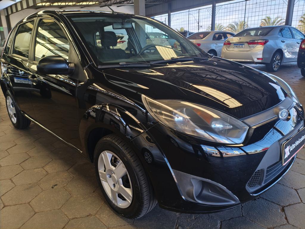 FORD Fiesta Hatch - Foto