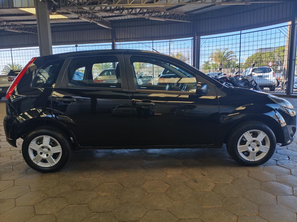 FORD Fiesta Hatch - Foto