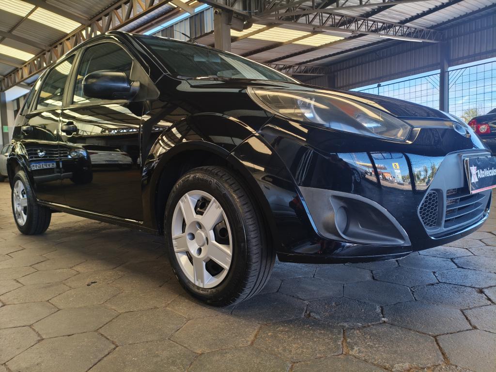 FORD Fiesta Hatch - Foto