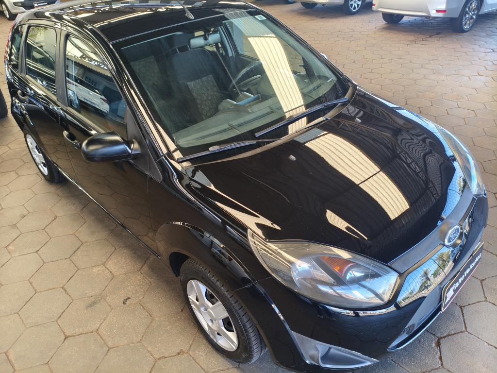 FORD Fiesta Hatch - Foto
