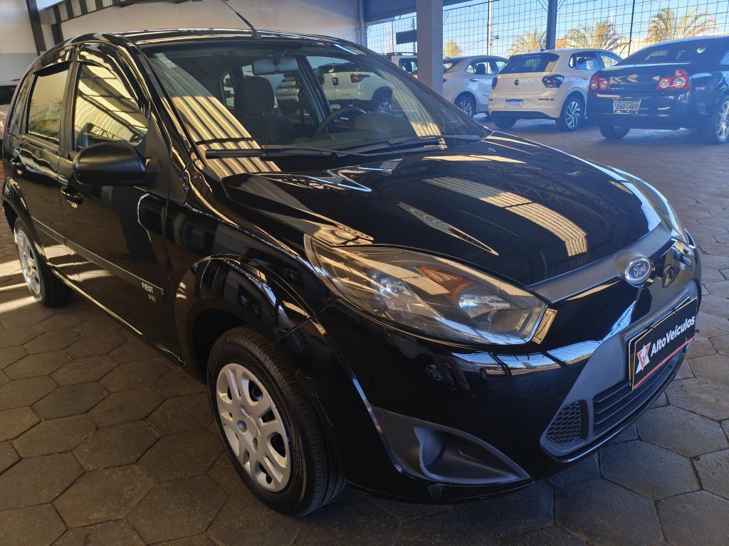 FORD Fiesta Hatch - Foto