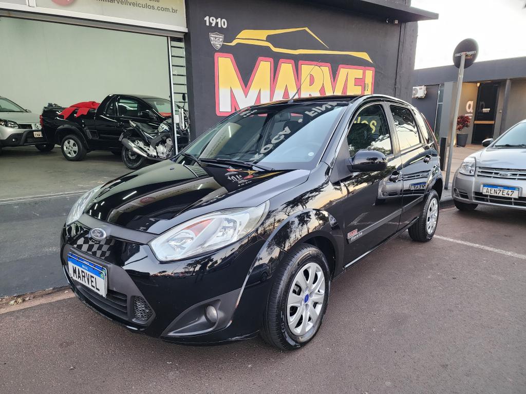 FORD Fiesta Hatch - Foto