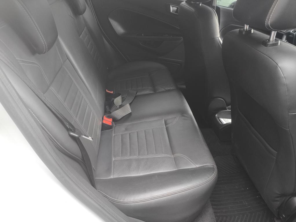 FORD Fiesta Hatch - Foto