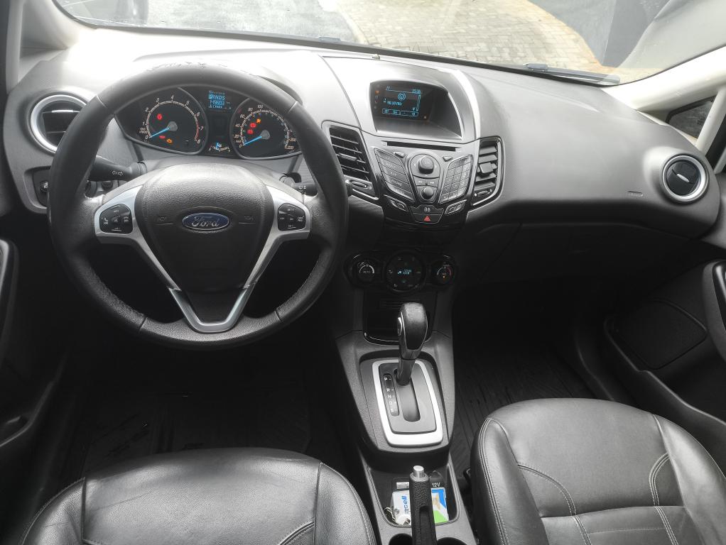 FORD Fiesta Hatch - Foto