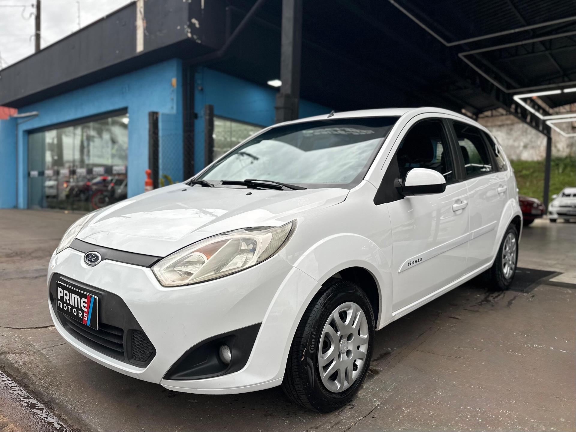 FORD Fiesta Sedan - Foto