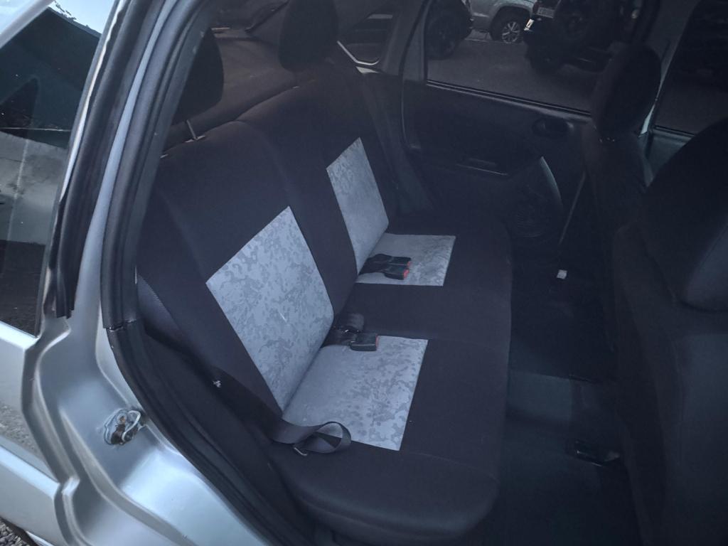 FORD Fiesta Sedan - Foto
