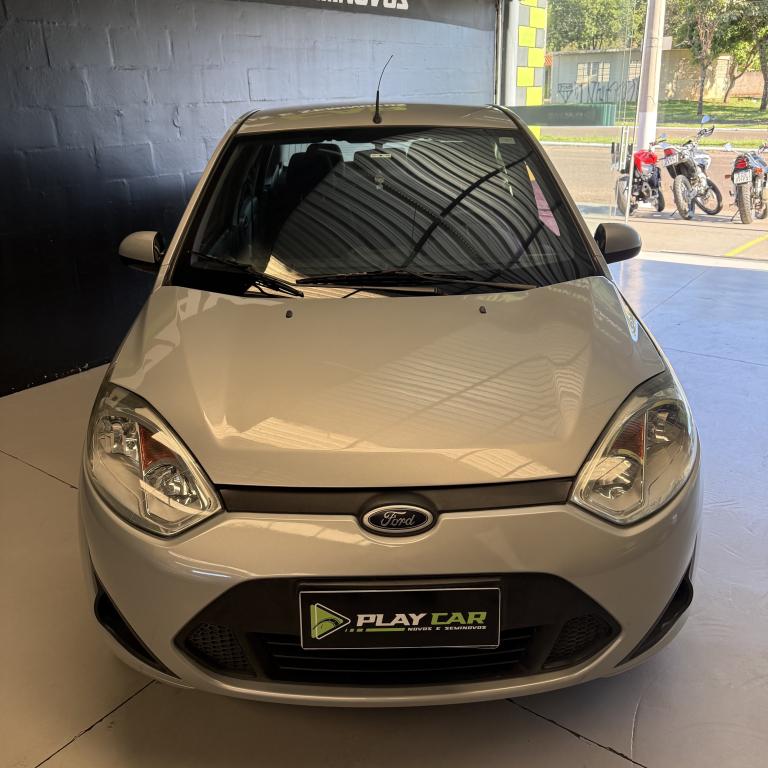 FORD Fiesta Sedan - Foto