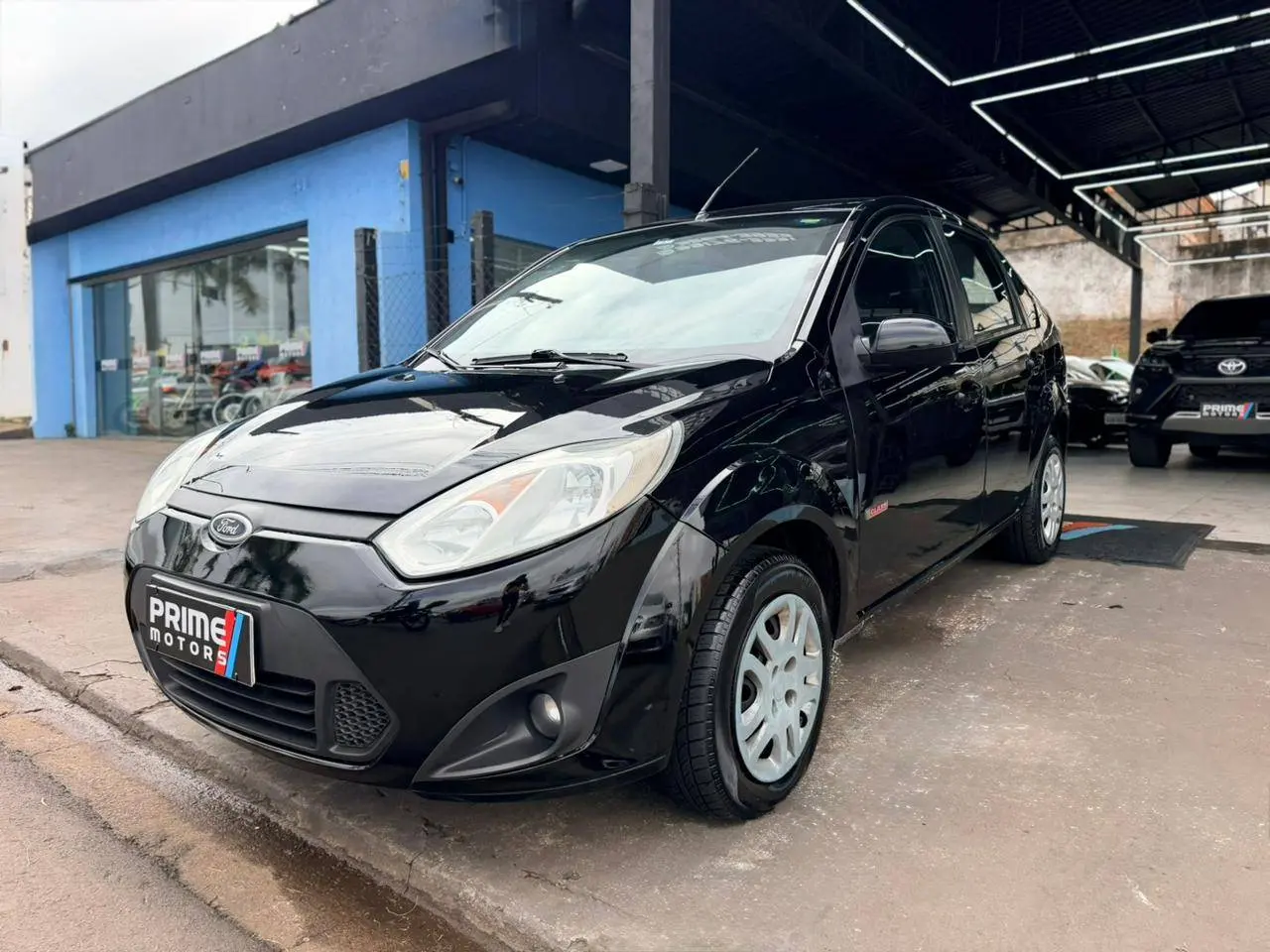 FORD Fiesta Sedan - Foto