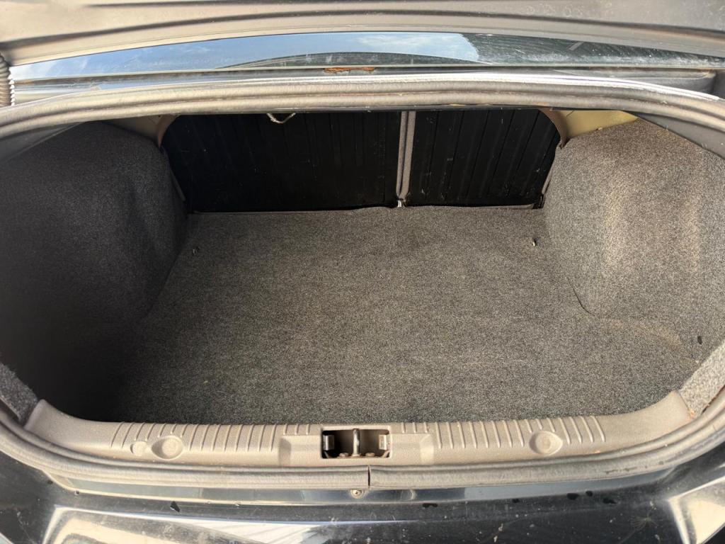 FORD Fiesta Sedan - Foto