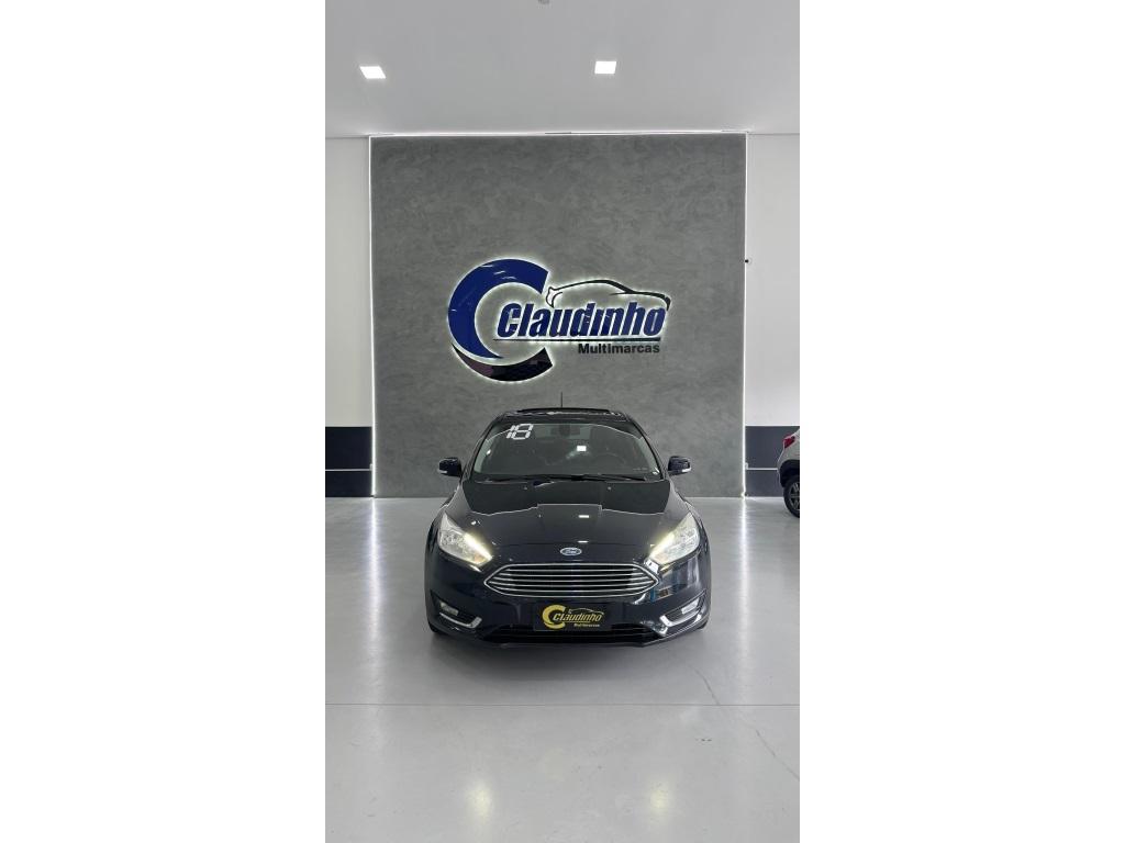 FORD Focus Hatch - Foto