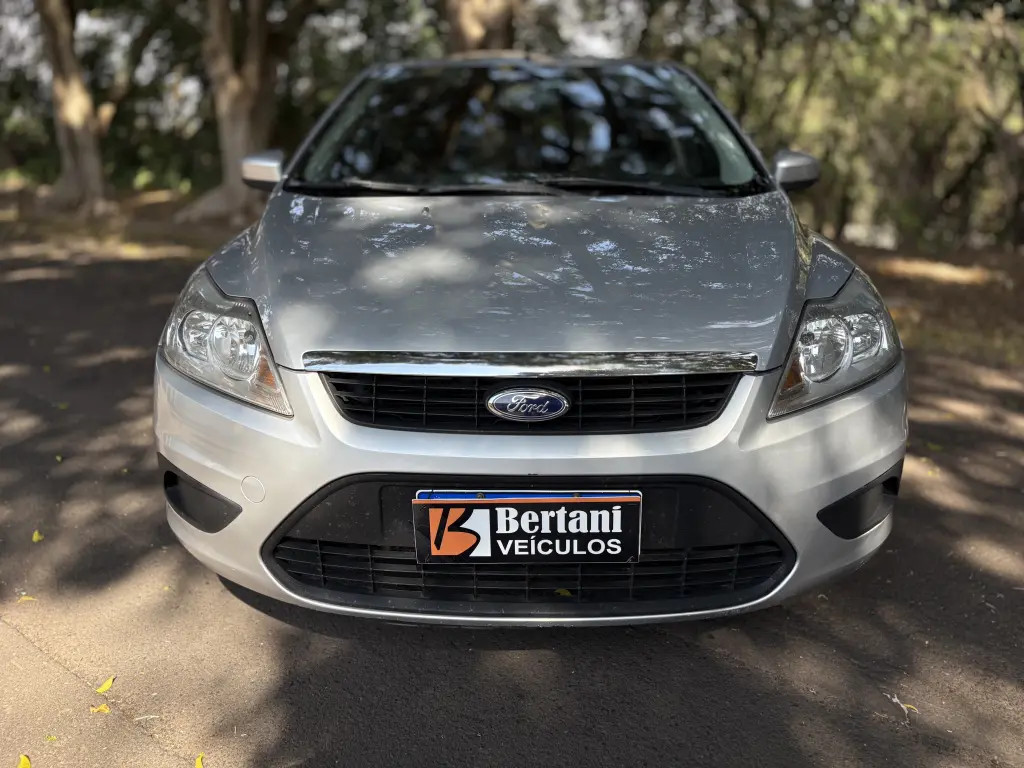 FORD Focus Hatch - Foto