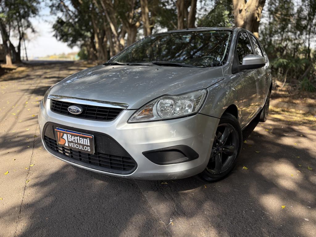 FORD Focus Hatch - Foto