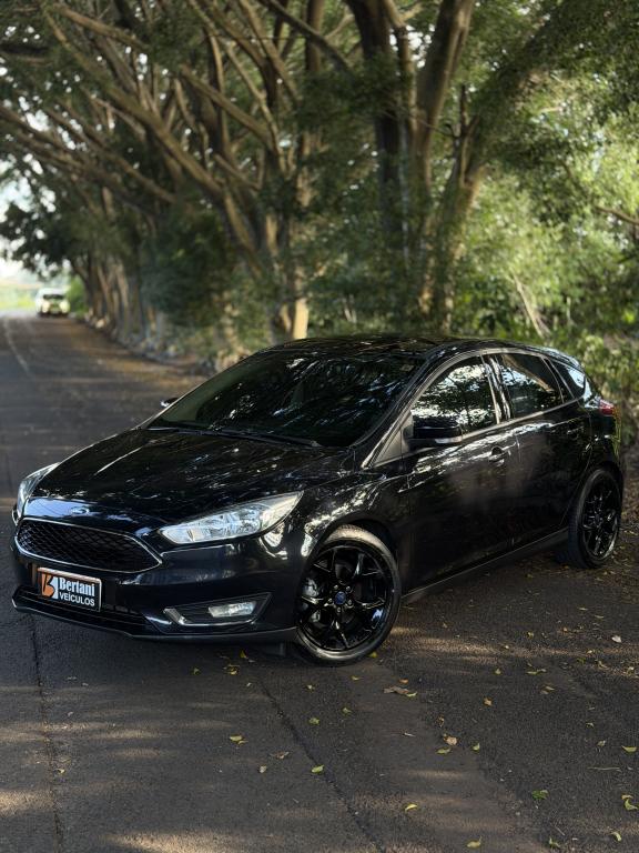 FORD Focus Hatch
