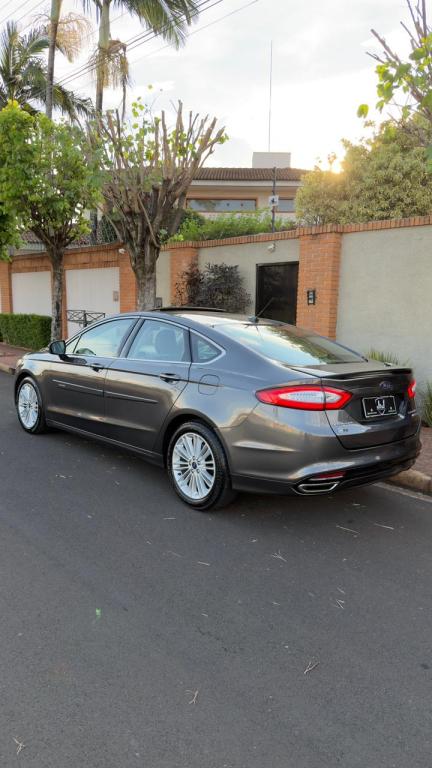 FORD Fusion - Foto