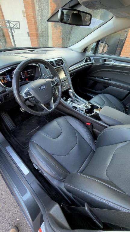 FORD Fusion - Foto