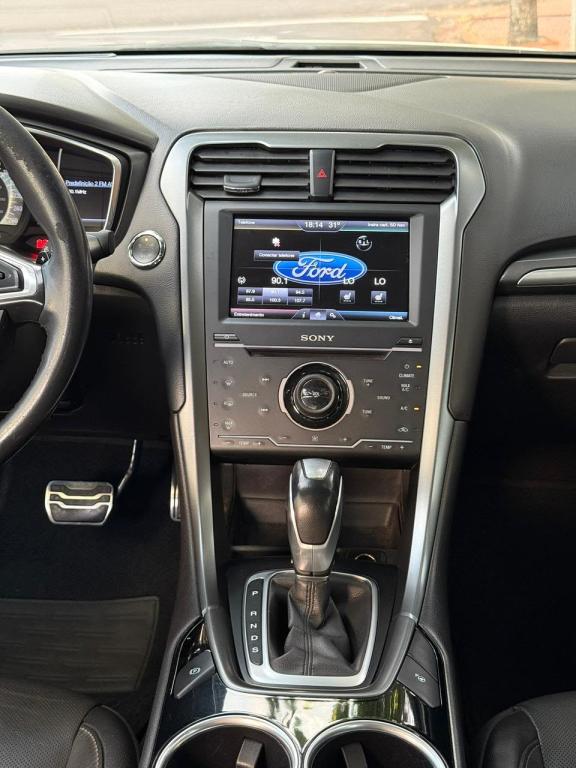 FORD Fusion - Foto