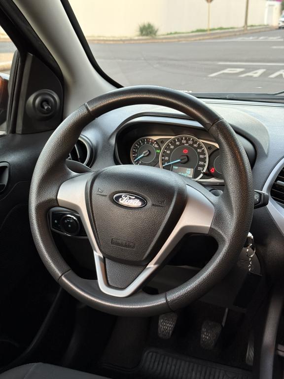 FORD Ka Hatch - Foto